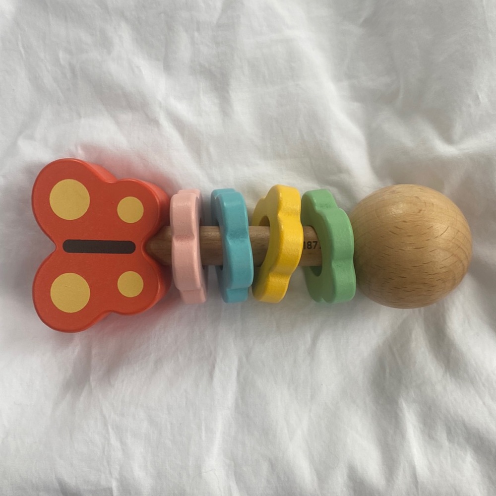 Baby Rattle / Teether Montessori Wood NWT